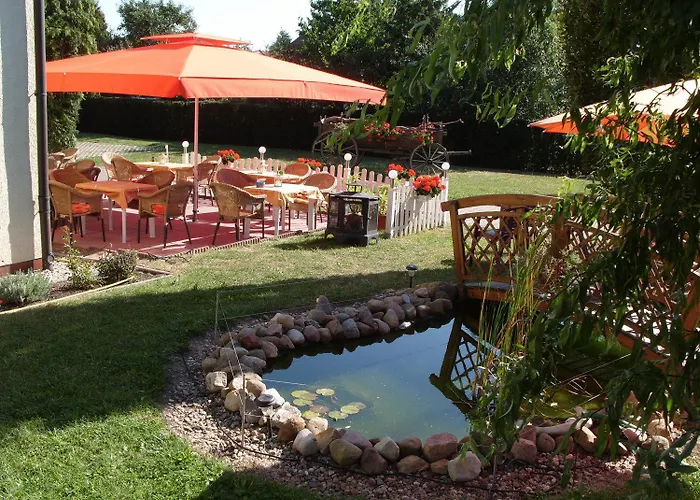 Haufe فندق فورست